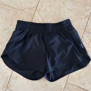 Lulu Tracker Low Rise 4”